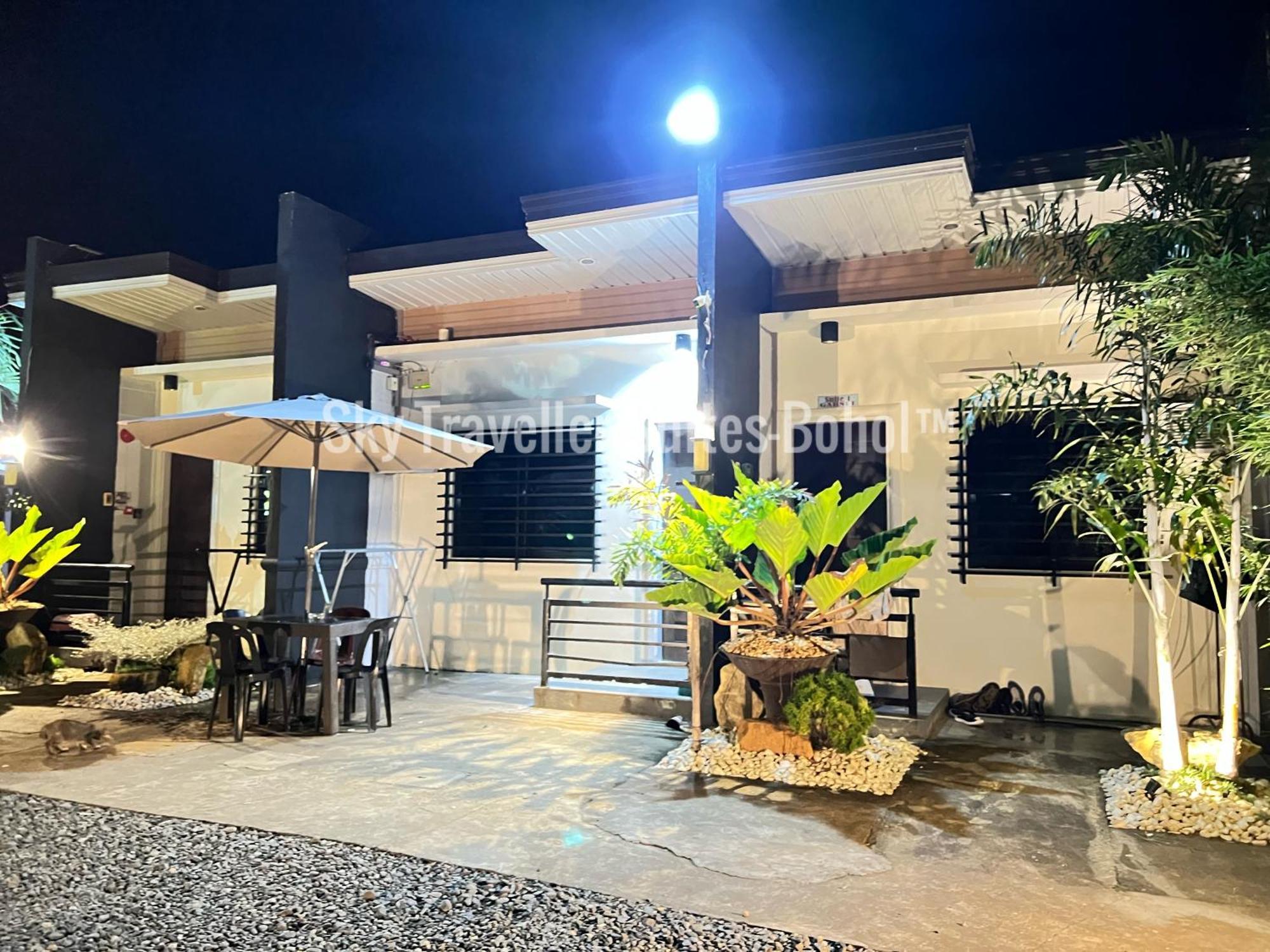 Sky Traveller Suites Panglao Eksteriør bilde