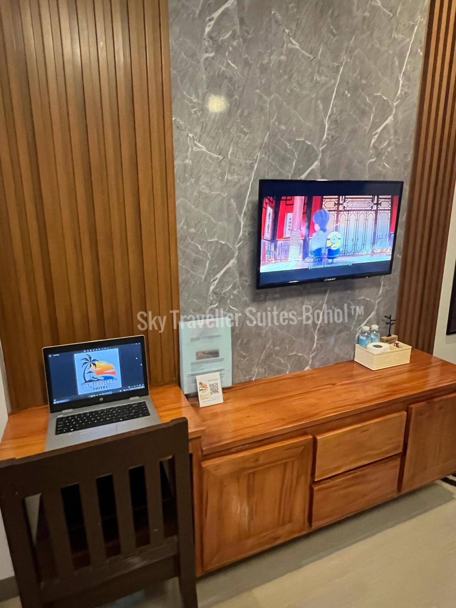 Sky Traveller Suites Panglao Eksteriør bilde