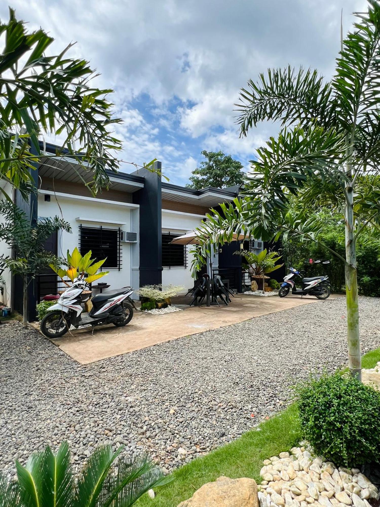 Sky Traveller Suites Panglao Eksteriør bilde